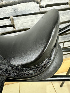 14” Medium Leather Pony GP Saddle - Black