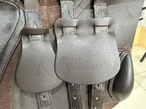 17 1/2” XW Changeable Gullet Arena AP/Jump Saddle - Hart - Brown