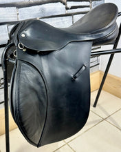 Load image into Gallery viewer, 16 1/2” Wide Ideal Saddlery Cob GP Saddle - Black - XW