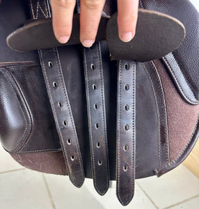 17 1/2” XW Changeable Gullet Arena AP/Jump Saddle - Hart - Brown