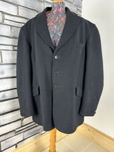 Load image into Gallery viewer, Gents Heavy Hunt Coat - Black - Size 48