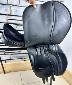 17 1/2” MW Ideal International Event Saddle - Black