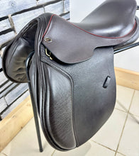 Load image into Gallery viewer, 17-17 1/2” Medium Colt Saddlery Jump Saddle - Brown