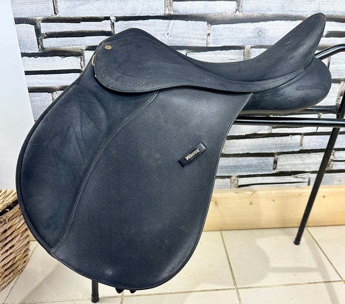 17” MN Changeable Gullet Wintec 2000 Suede GP Saddle - Black