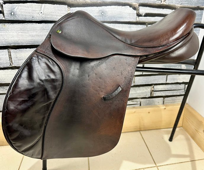 17” Wide Ideal Grandee Jump/GP Saddle - Brown