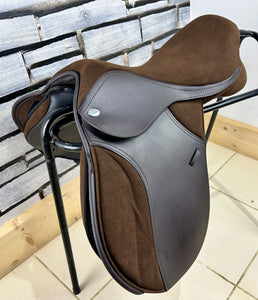 16 1/2” W/XW Changeable Thorowgood Pony Club GP Saddle - Brown