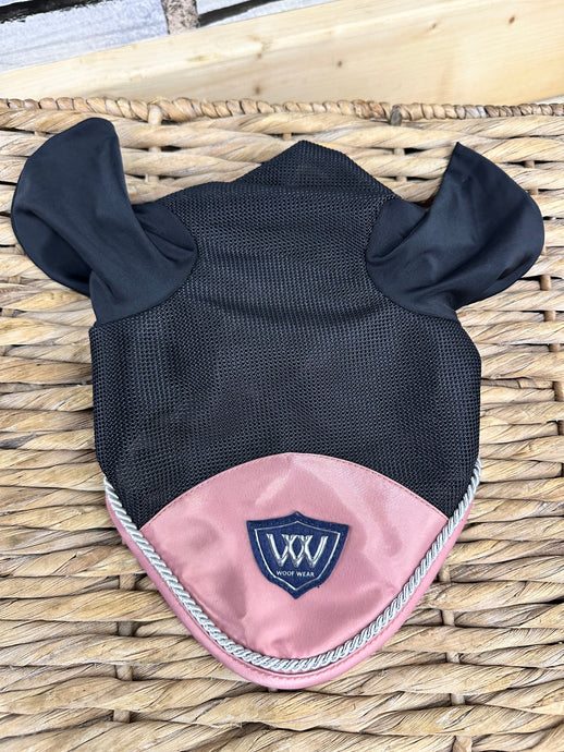 S/H Woof Wear Mesh Black/Pink Ear Bonnet/Fly Veil - Large