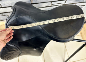 16 1/2” Wide Ideal Saddlery Cob GP Saddle - Black - XW