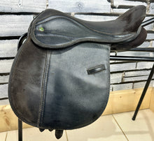 Load image into Gallery viewer, 14 1/2” Medium Eclipse Pony GP Saddle - Black