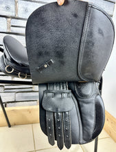 Load image into Gallery viewer, 14” Medium Leather Pony GP Saddle - Black