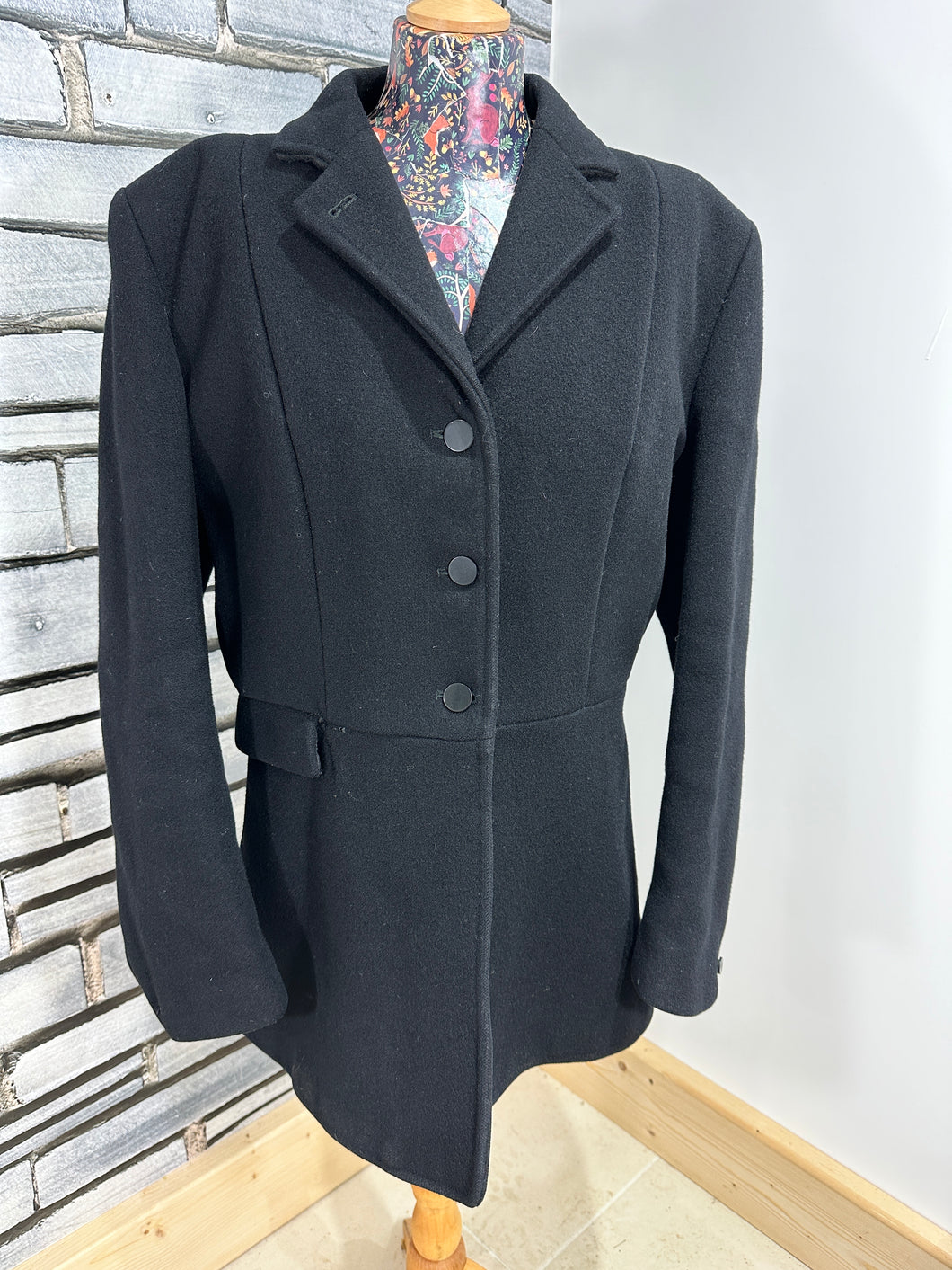 Mears Pytchley Ladies Size 40 Hunt Frock Coat - Black