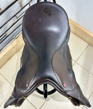 Load image into Gallery viewer, 17” Wide Jeffries Falcon English Event GP Saddle - Brown