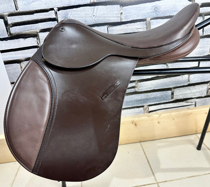 15 1/2” MW Black Country Pony GP Saddle - Brown